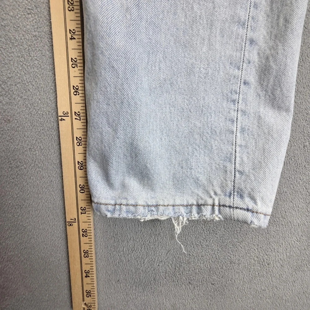 Vintage Levis 501 Jeans Mens Blue Light Wash Made In USA Button Fly Fits 32x32